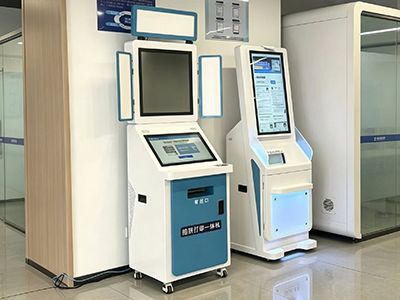 浙江绍兴大学自助拍照机